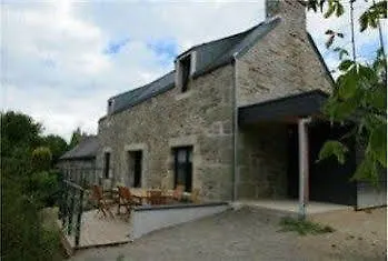 Maison d'hôtes Hotel Domaine Le Puits De Jeanne à Plouégat-Moysan