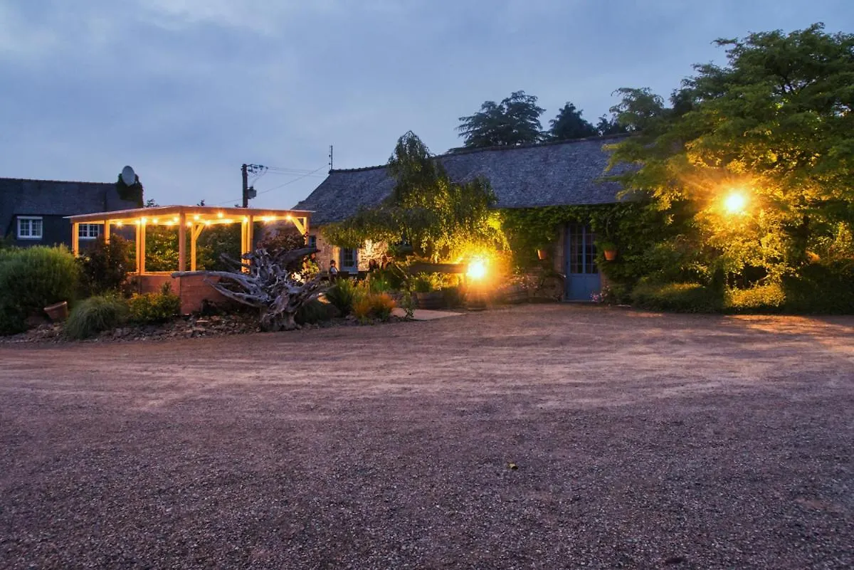 Domaine Le Puits De Jeanne Hotel Plouegat-Moysan