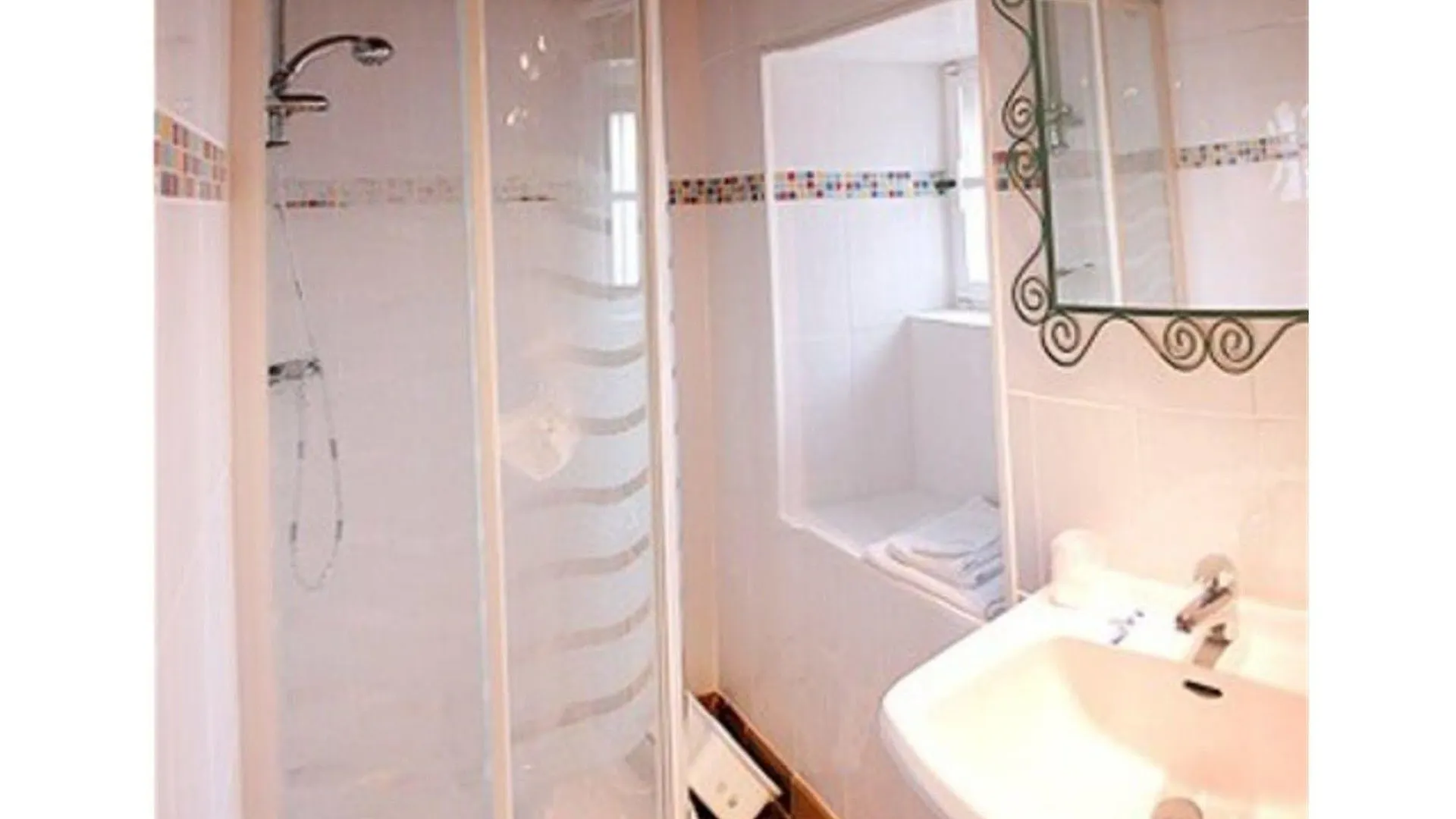 Domaine Le Puits De Jeanne Hotel Plouegat-Moysan France